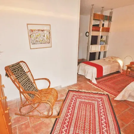 Lovely Home In Gassin